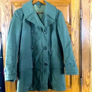 Men’s large blanket lined coat. Double breasted.